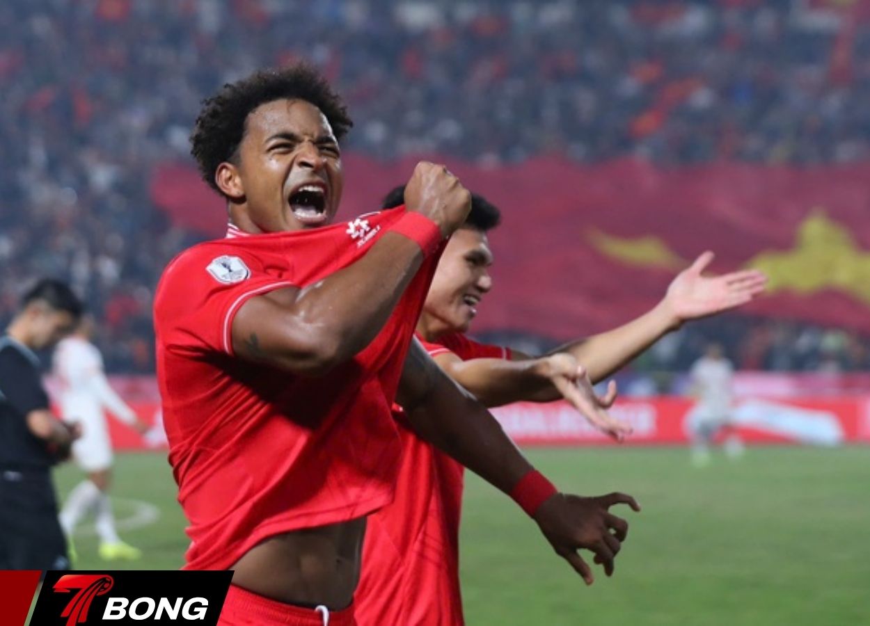 Xuân Son rất nhanh và cực kỳ nguy hiểm trong các tình huống tranh chấp tay đôi. 